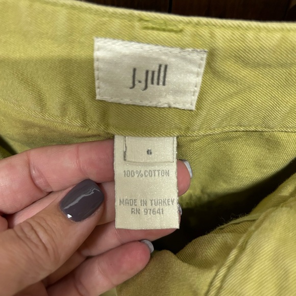 J. Jill size 6 light green shorts - Picture 5 of 6
